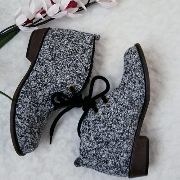 Dirty Laundry Shoes - Dirty Laundry Pitch Bouchle Tweed Lace-up Boots